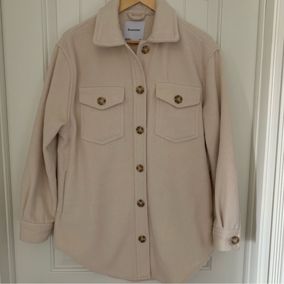 Ladies Bluenotes Shacket medium, cream, button front, front/side pockets - Picture 1 of 8